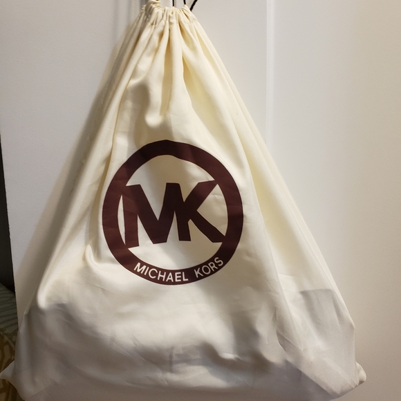 Brand new never worn Michael Kors white leather purse - Picture 2 of 4